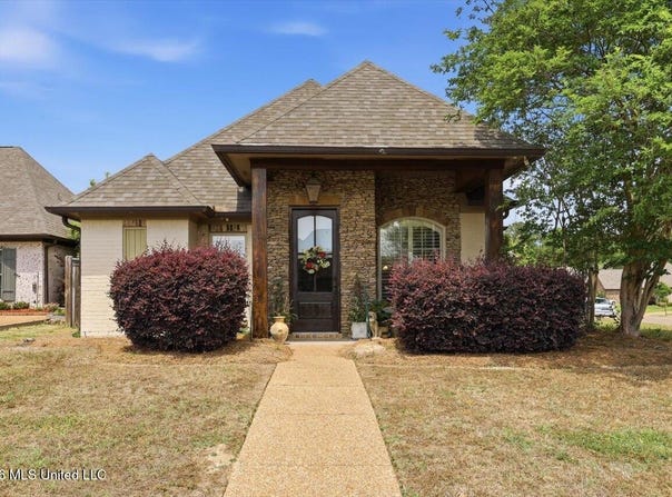 600 Bauxite Cove, Brandon, MS 39047