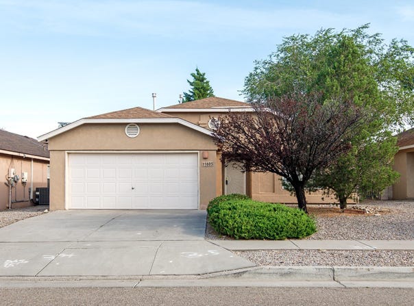 11605 SINGING ARROW Road SE, Albuquerque, NM 87123
