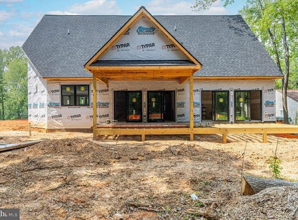 3200 LAKEVIEW PARKWAY, LOCUST GROVE, VA 22508