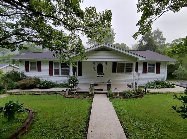 1149 Mineral Bluff Highway, McCaysville, GA 30555