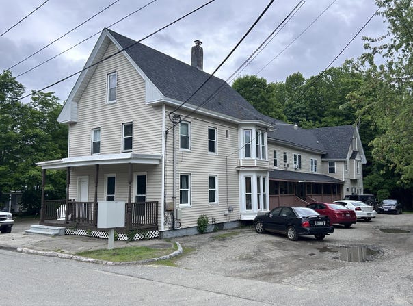 17 Autumn Street, Gardiner, ME 04345
