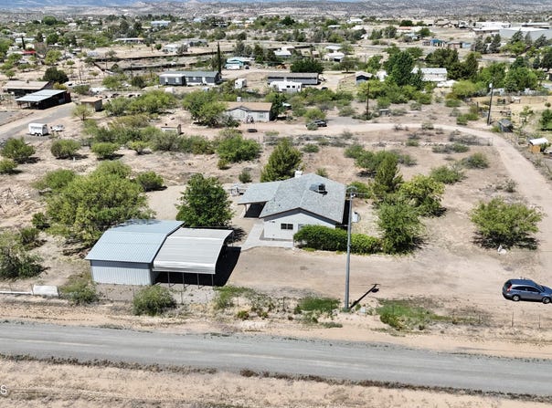 5640 N Burke Boulevard, Rimrock, AZ 86335