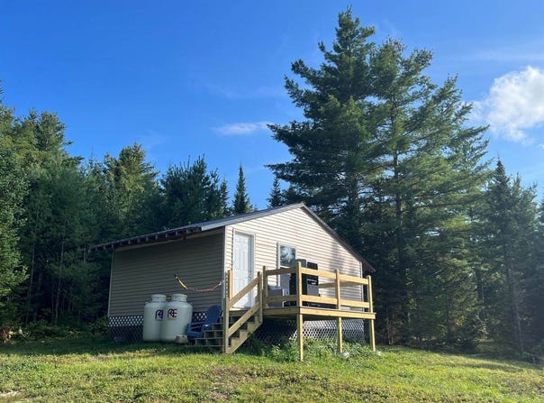 51 Pond Road, Bradford, ME 04410