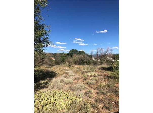 909 RAILROAD Avenue N, Espanola, NM 87532