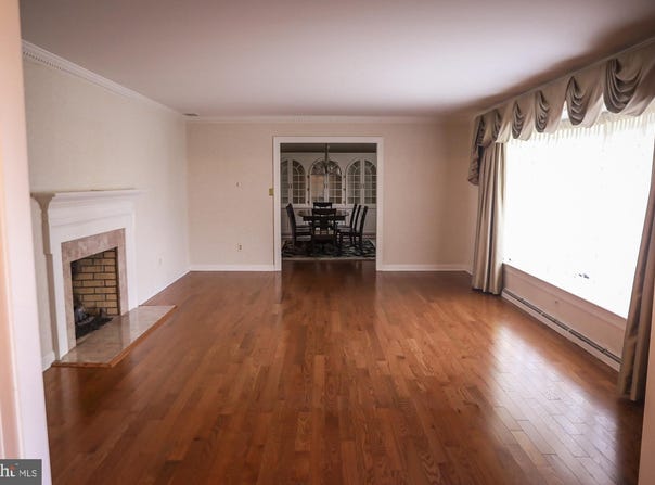 27135 E LILLIAN STREET, HEBRON, MD 21830