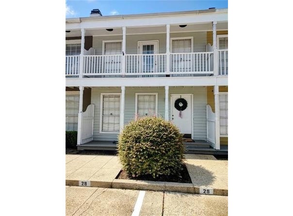 2210 CHRISTIAN Street, Baton Rouge, LA 70808