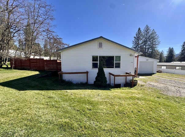 1381 OLD KETTLE RD, KETTLE FALLS, WA 99141