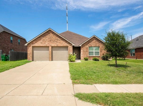 142 Pinto Drive, Waxahachie, TX 75165