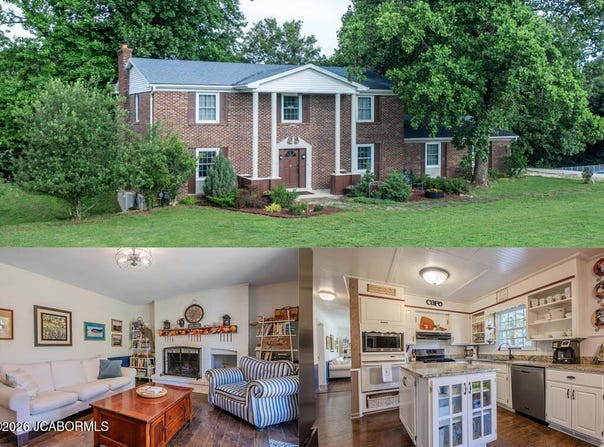 130 ANGEL Lane, Holts Summit, MO 65043