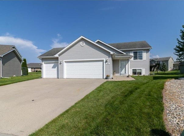 109 Olympic Court, Mankato, MN 56001