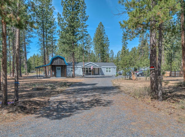 1909 Hackett Drive, La Pine, OR 97739