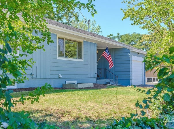 332 Vista Drive, Lewiston, ID 83501
