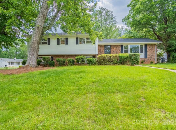 4601 Graham Road, Greensboro, NC 27410