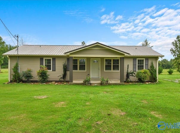 627 Fairview Road, Baileyton, AL 35019