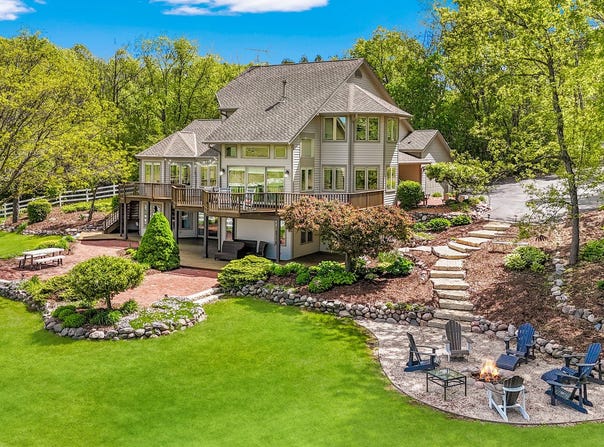 1507 St Augustine Road, Erin, WI 53027