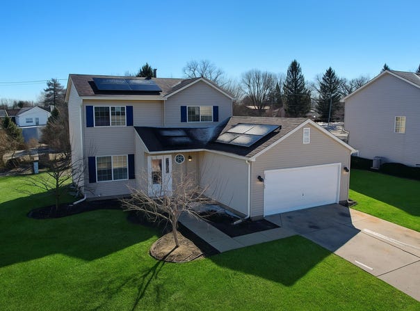 950 DONNELLY Place, McHenry, IL 60050