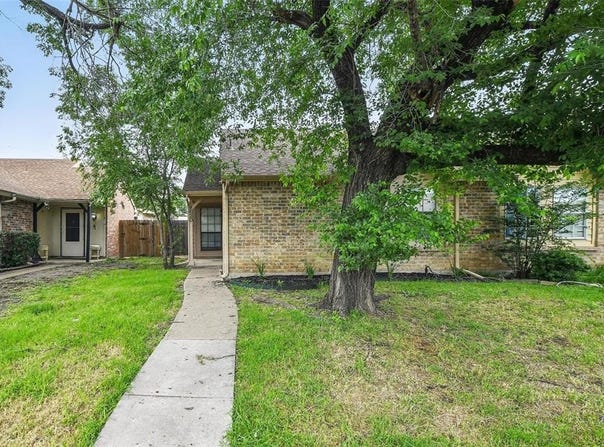 4620 Carr Street, The Colony, TX 75056