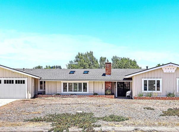 4555 Hillview Dr, La Mesa, CA 91941