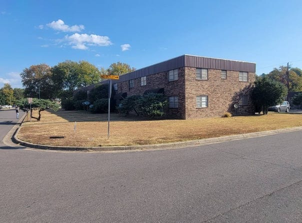 400 N Inglewood, Russellville, AR 72801