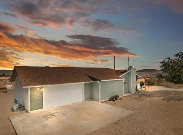 55540 Shannon Road, Landers, CA 92285