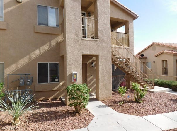 2110 Los Feliz Street, Las Vegas, NV 89156