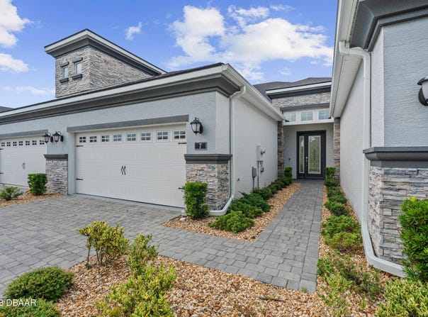 7 Newhaven Lane, Ormond Beach, FL 32174