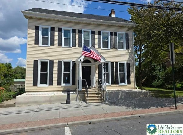 121 Main Street, Alburtis Boro, PA 18011