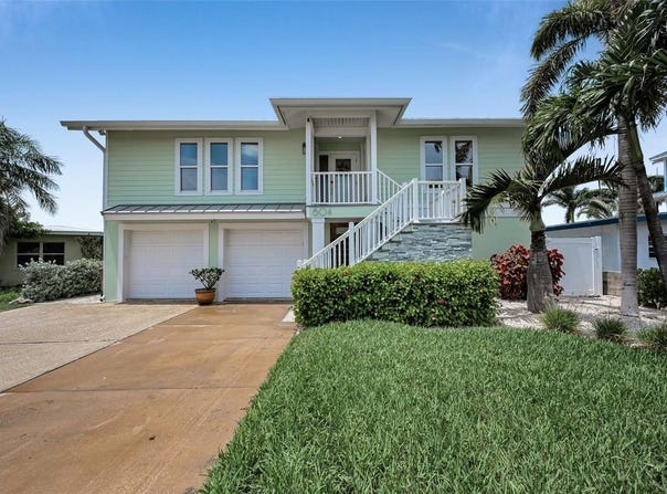 804 BAY POINT DRIVE, MADEIRA BEACH, FL 33708