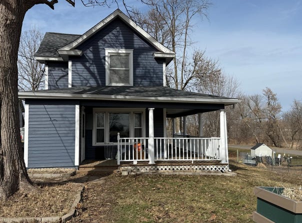 352 4th Street N, Brownton, MN 55312