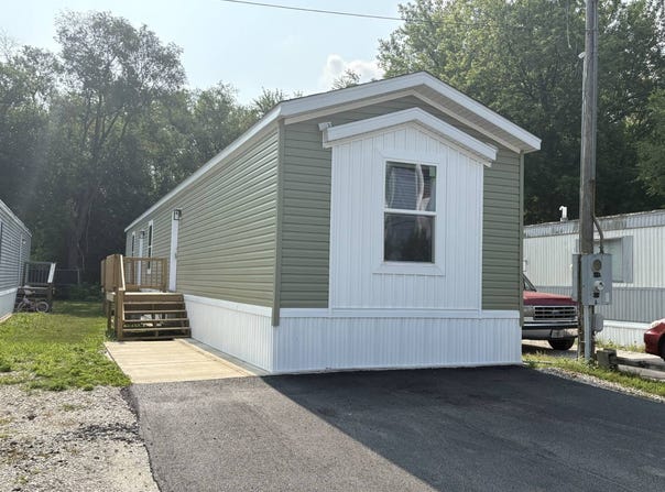 641 W. Walnut St, Oglesby, IL 61348