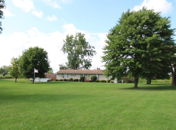 14523 V Avenue E, Fulton, MI 49052