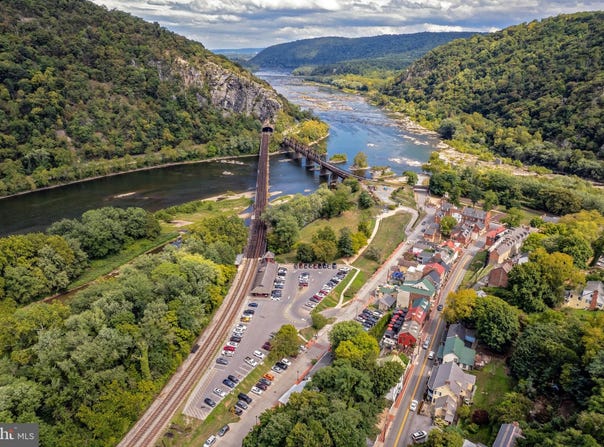 170 HIGH ST / 173 POTOMAC STREET, HARPERS FERRY, WV 25425