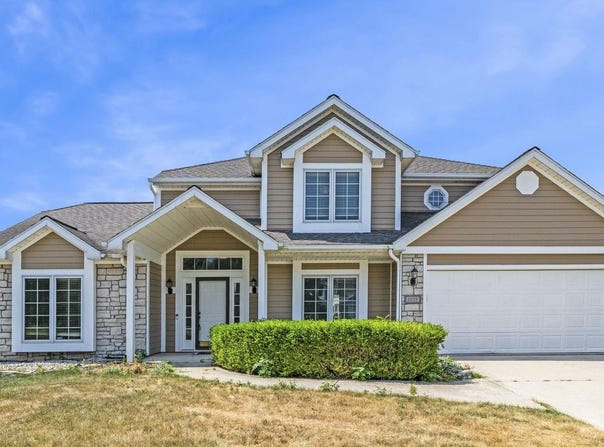 11019 Millstone Drive, Fort Wayne, IN 46818-8706