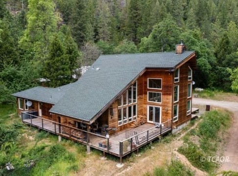 588 N Derrick Flat, Trinity Center, CA 96091