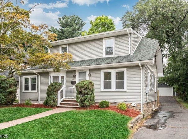 35 Third Ave, Little Falls Twp., NJ 07424-1539