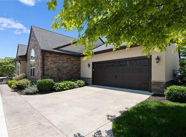 8230 W 131st Court, Overland Park, KS 66213