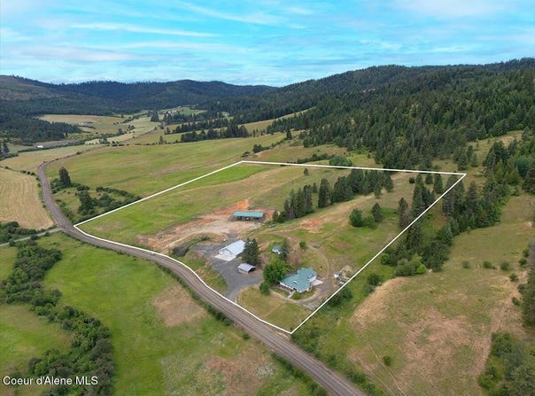 3297 Minaloosa Valley Rd, Plummer, ID 83851