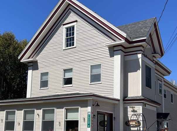 30 Pleasant Street, Houlton, ME 04730