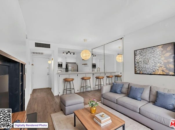 950 N Kings Rd, West Hollywood, CA 90069