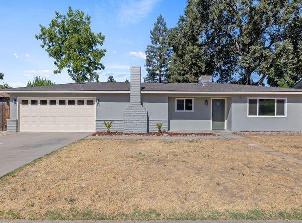 1733 S Johnson Street, Visalia, CA 93277
