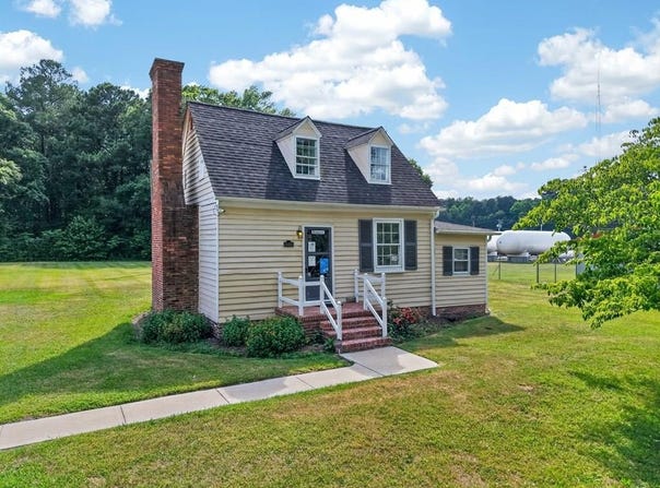 15480 MERRY CAT LN, BELLE HAVEN, VA 23306