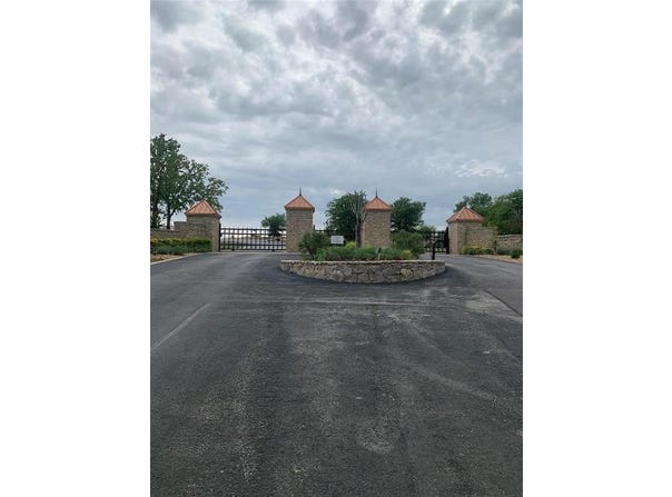 277 Vista Pointe Drive, Chico, TX 76431