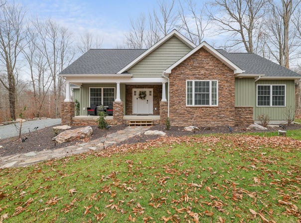 119 Tenicum Trail, Pocono Lake, PA 18347