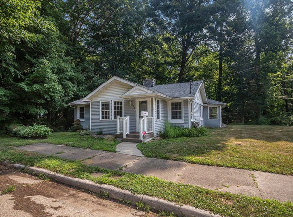 555 Prospect Street, South Haven, MI 49090