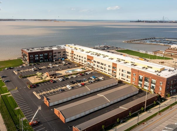 401 W Shoreline Drive, Sandusky, OH 44870