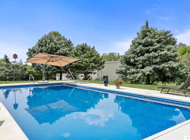 8200 SW 24th Street, Lincoln, NE 68523