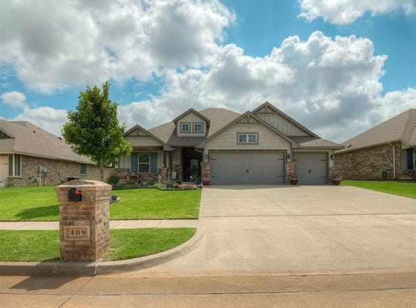 409 Frisco Ridge Road, Yukon, OK 73099