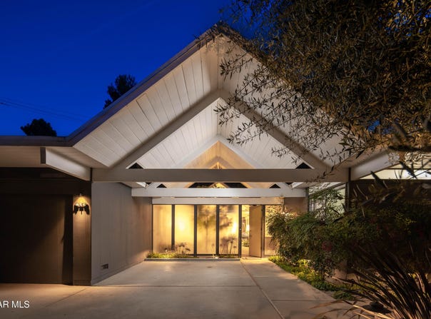 416 Camino Manzanas, Thousand Oaks, CA 91360