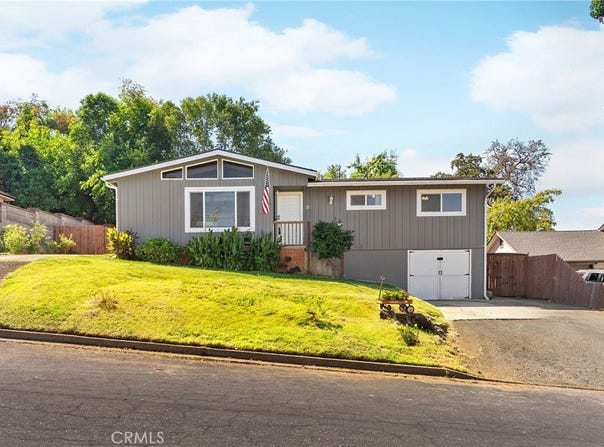 22 Oak Park Way, Oroville, CA 95966