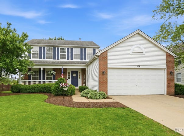 1508 W Mooseheart Road, North Aurora, IL 60542